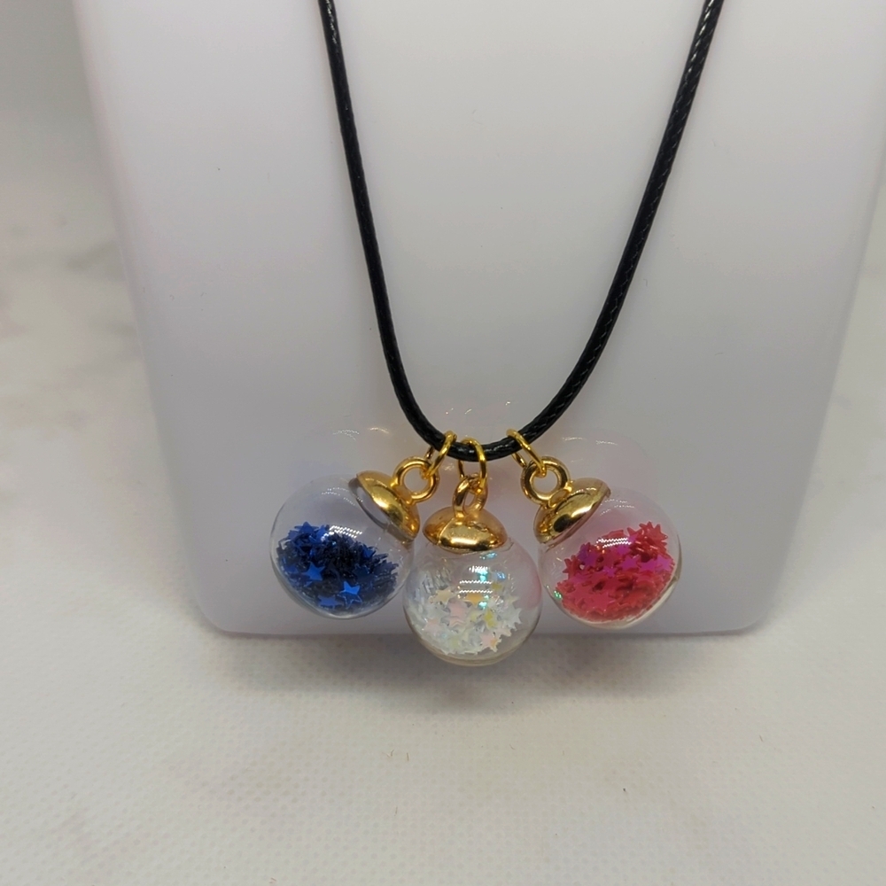 New Handmade Red White and Blue Cluster Ball Necklace
